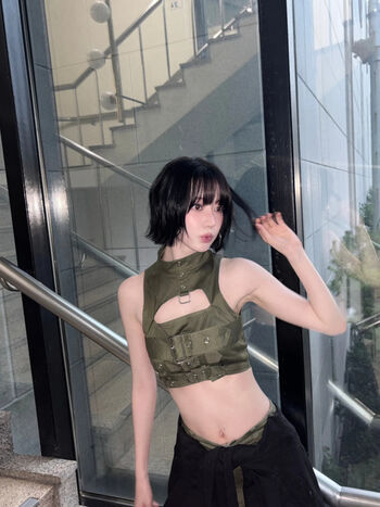 Sakura Miyawaki 宮脇 咲良