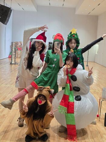 Sakura Miyawaki 宮脇 咲良