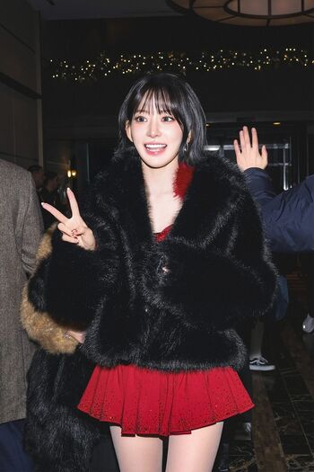 Sakura Miyawaki 宮脇 咲良