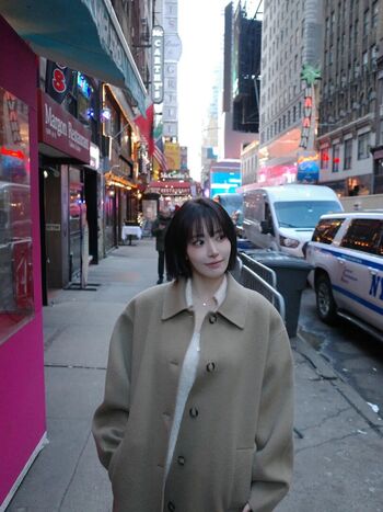 Sakura Miyawaki 宮脇 咲良