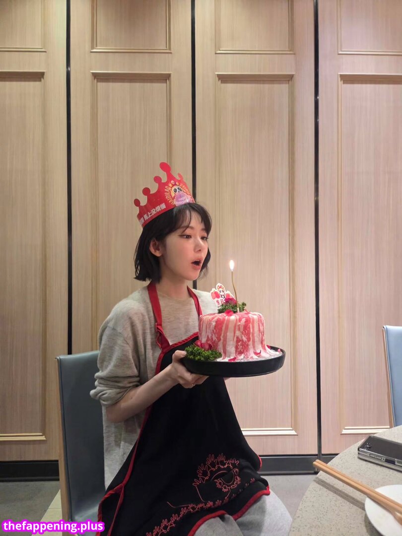 Sakura Miyawaki 宮脇 咲良