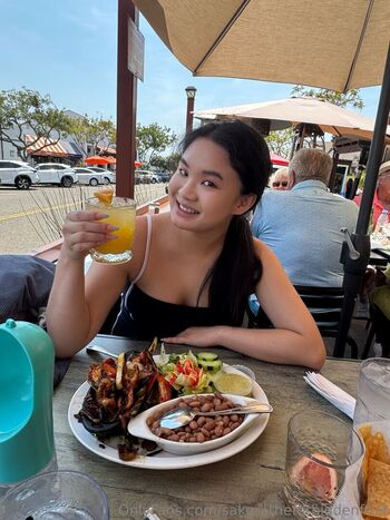 sakuratheforbiddenfruit