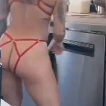 Sally_Villagomez