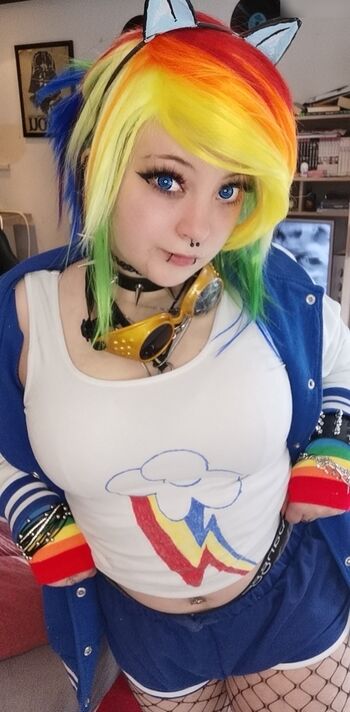Sam aka littlescarefox