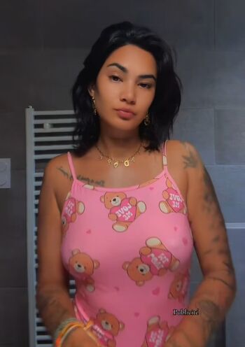 Samantha Merlos