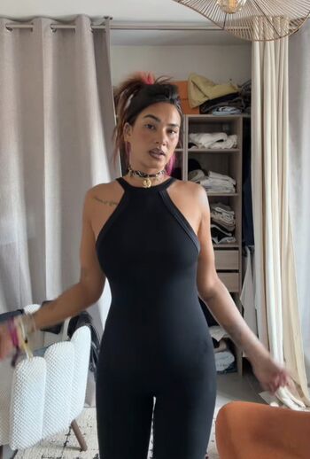 Samantha Merlos