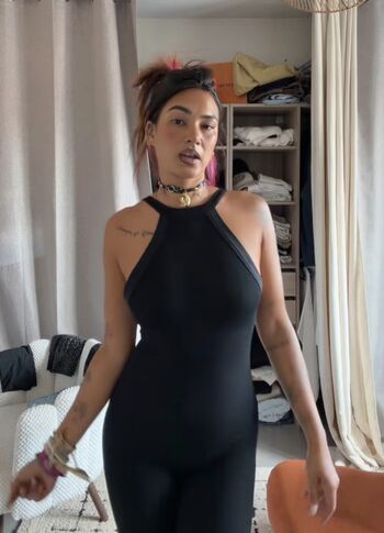 Samantha Merlos