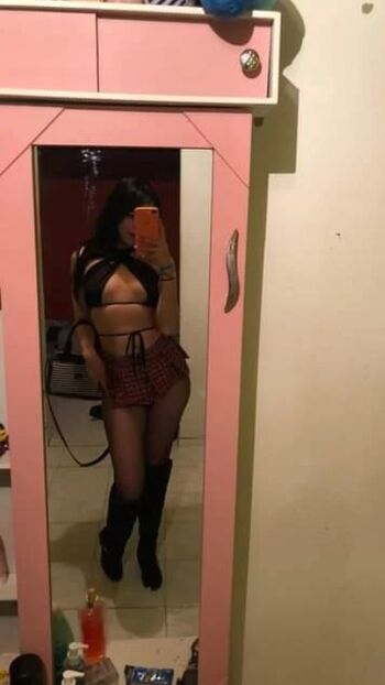 Samantha_nova