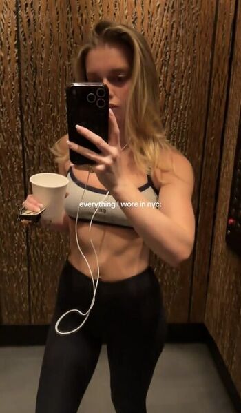 Samantha Riehl
