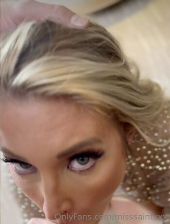 Samantha Saint