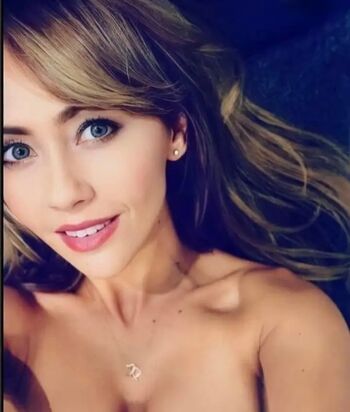 Samia Ghadie