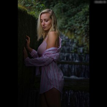 sandra.amaliaw