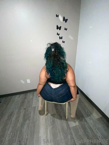 sapphiiireee