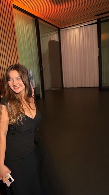 Sara Dobrik