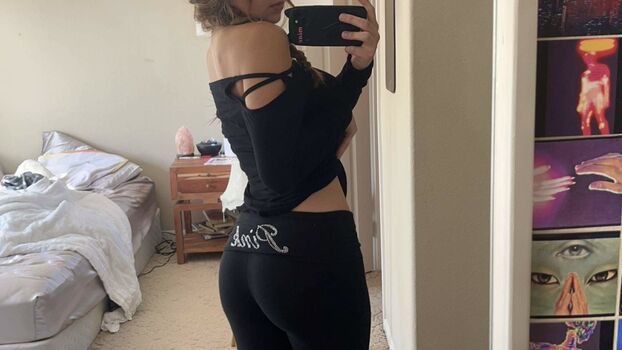 Sara Dobrik