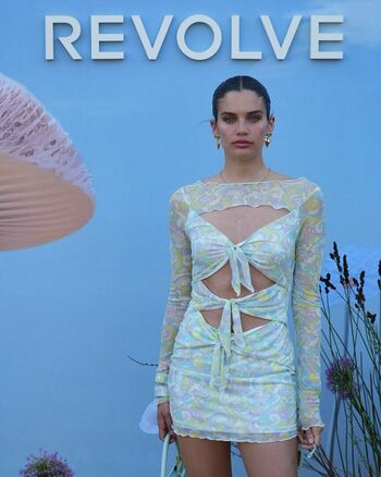 Sara Sampaio