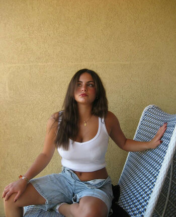 Sarabella Harris