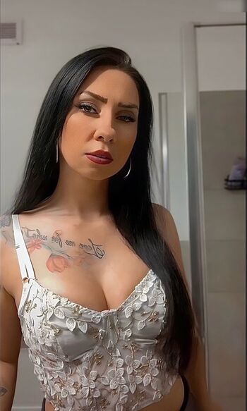 Sarah_amore
