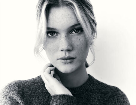 Sarah Coomer