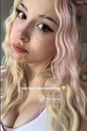 Sarahtoninx9_