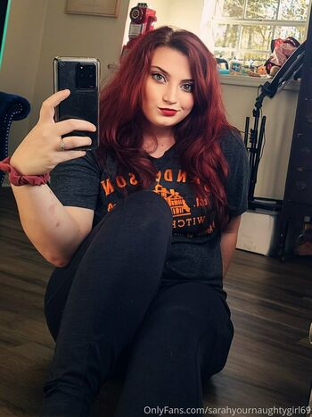 sarahyournaughtygirl69