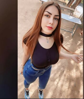Sarashemale_