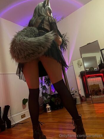 sariafoxx
