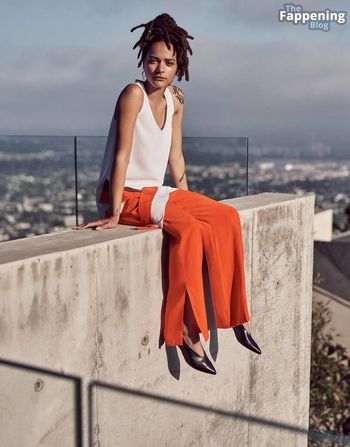 Sasha Lane