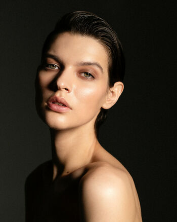 Sasha Zotova