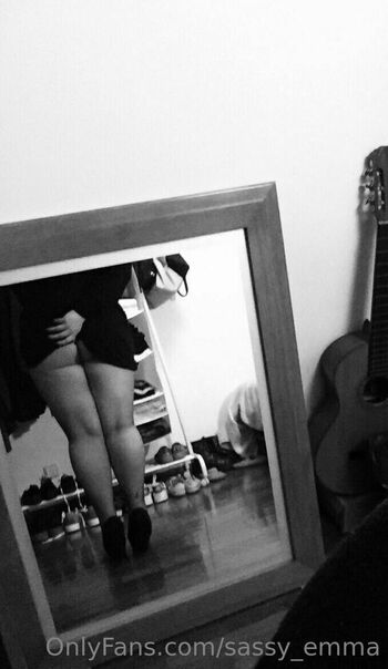 sassy_emma