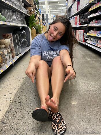 Savannah Soles