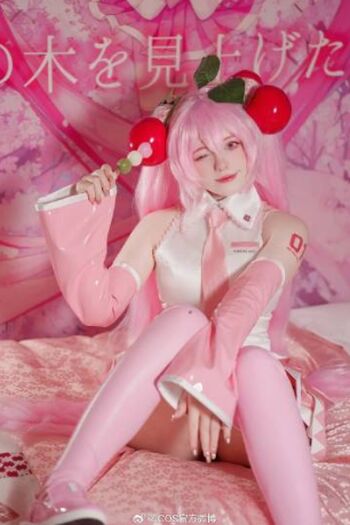 Saya Scarlet