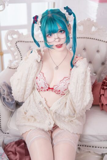 Saya Scarlet