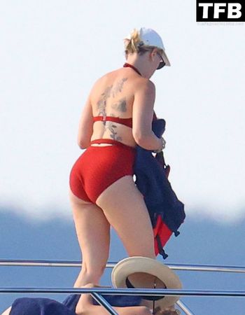 Scarlett Johansson