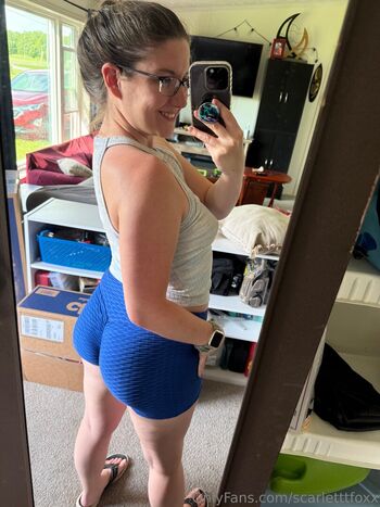 scarletttfoxx