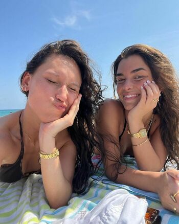 Schlenker Sisters