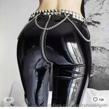 semitattooedgoth
