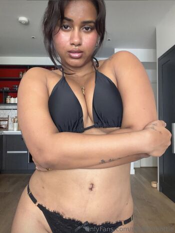 Senorita Sara