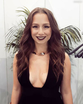 Senta-Sofia Delliponti