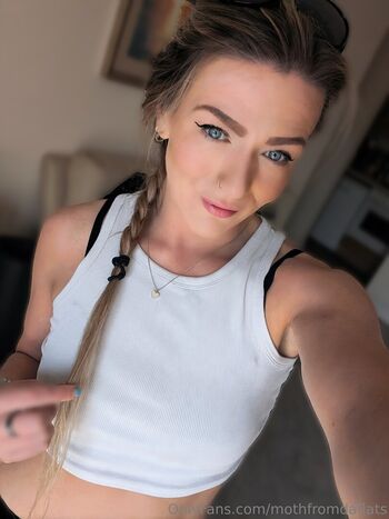 Session Moth Martina