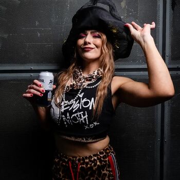 Session Moth Martina