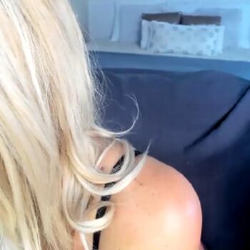 Sexxylaurab