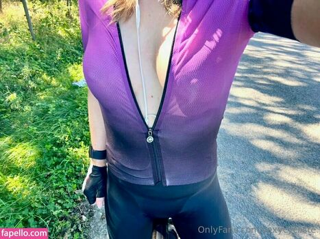 Sexy Cyclist