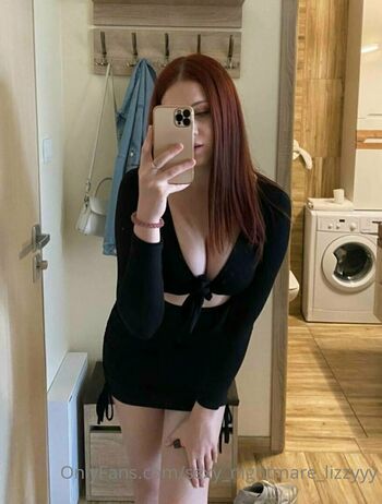 sexy_nightmare_lizzyyy