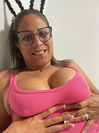 sexyabella01