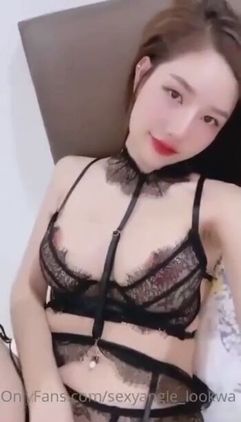 sexyangle_lookwa