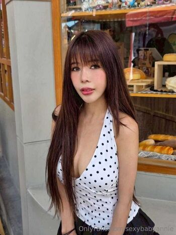 sexybabyannie