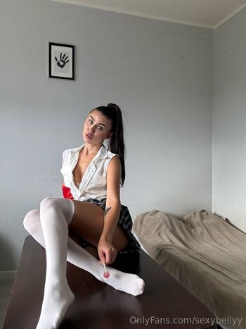 sexybellyy