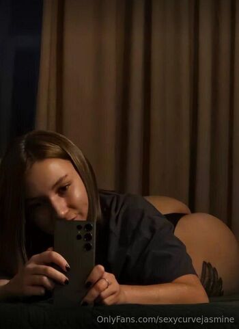 sexycurvejasmine