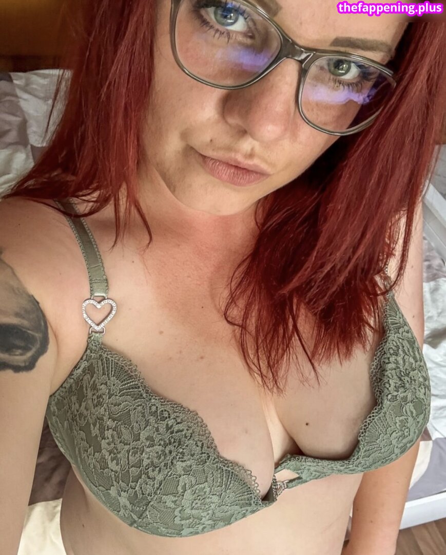 SexyRedPacy